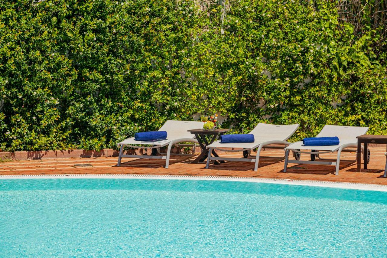 Hotel La Funtana Santa Teresa di Gallura Esterno foto
