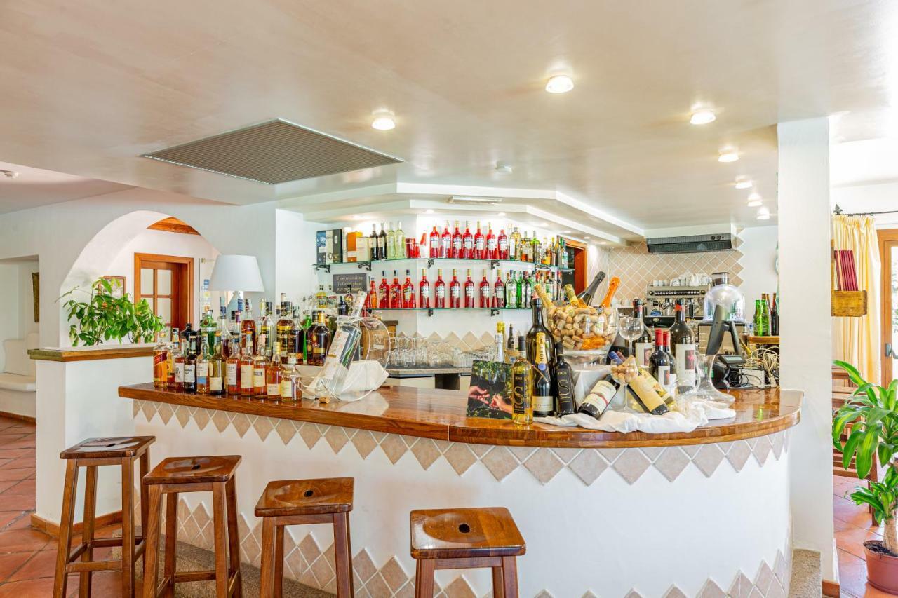 Hotel La Funtana Santa Teresa di Gallura Esterno foto